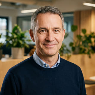 James Mitchell, Directeur Général chez Bour Capitève